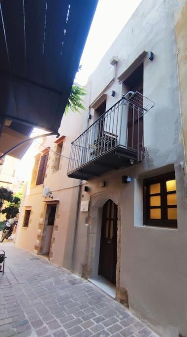 Giorgos & Chara Studio In The Old Port Chania  Exterior photo